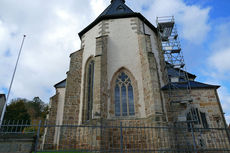 Arbeiten an der neuen Heizungs- und Lüftungsanlage, sowie der Elektronik in St. Crescentius (Foto: Karl-Franz Thiede)